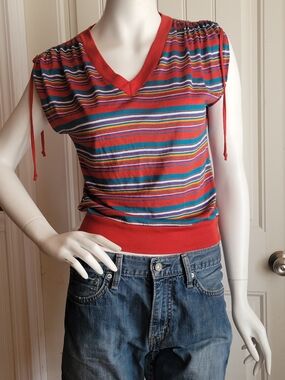 Vintage 80s Striped V-Neck Tied Sleeves Knit Tank Top Dark Red Banded M
